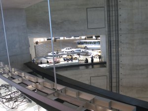 musée-mercedes-archi-2