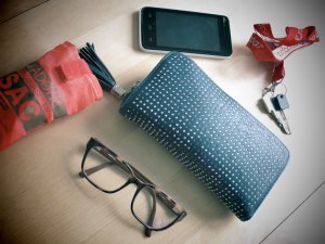 sac-a-main-,-nécessaire